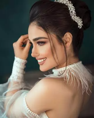 תור לאיפור וכלות