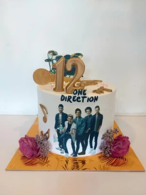 עוגת ONE DIRECTION